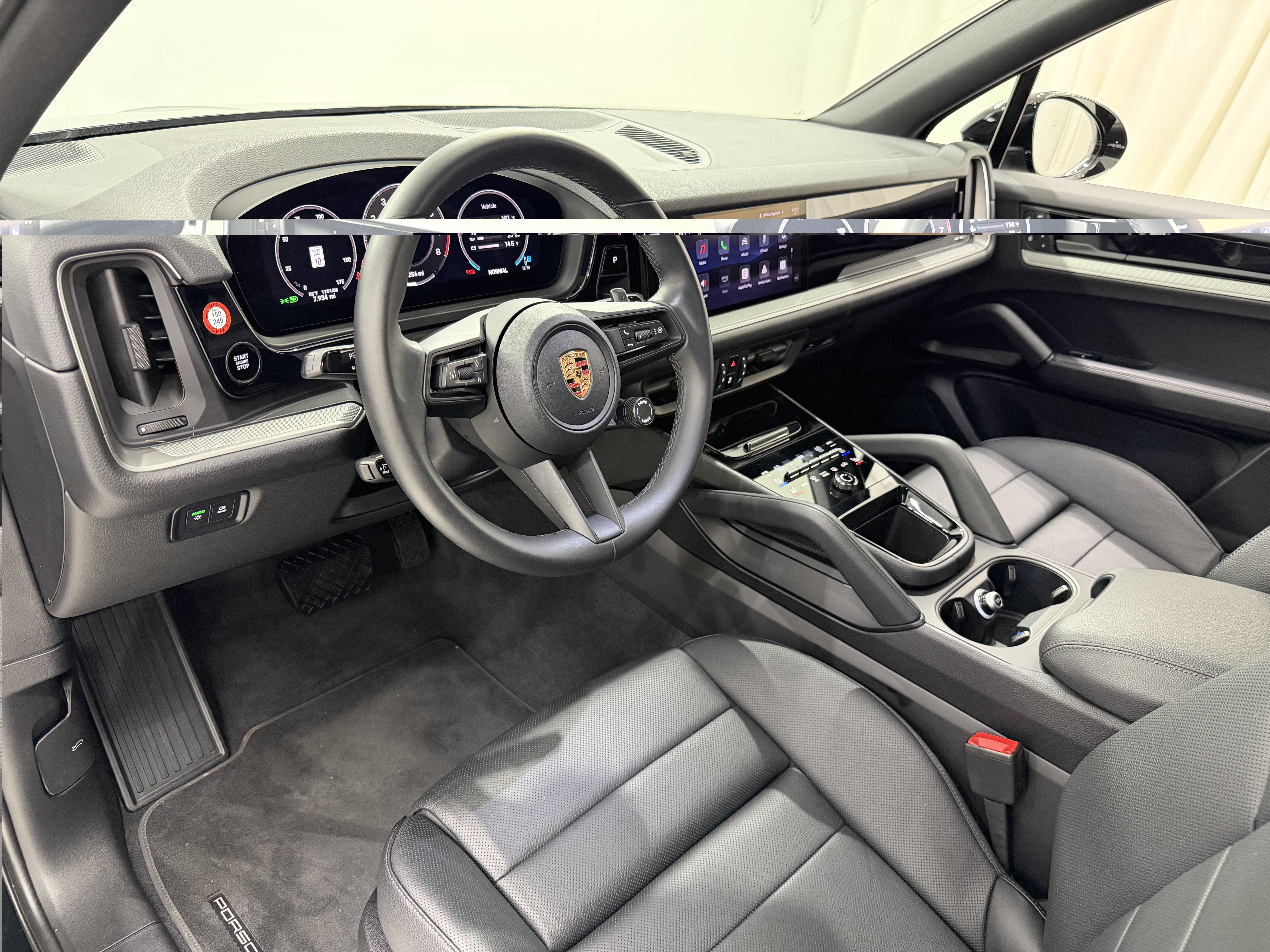 2026 Porsche Cayenne AWD