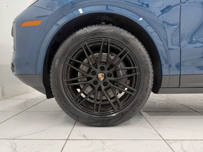 2024 Porsche Cayenne AWD