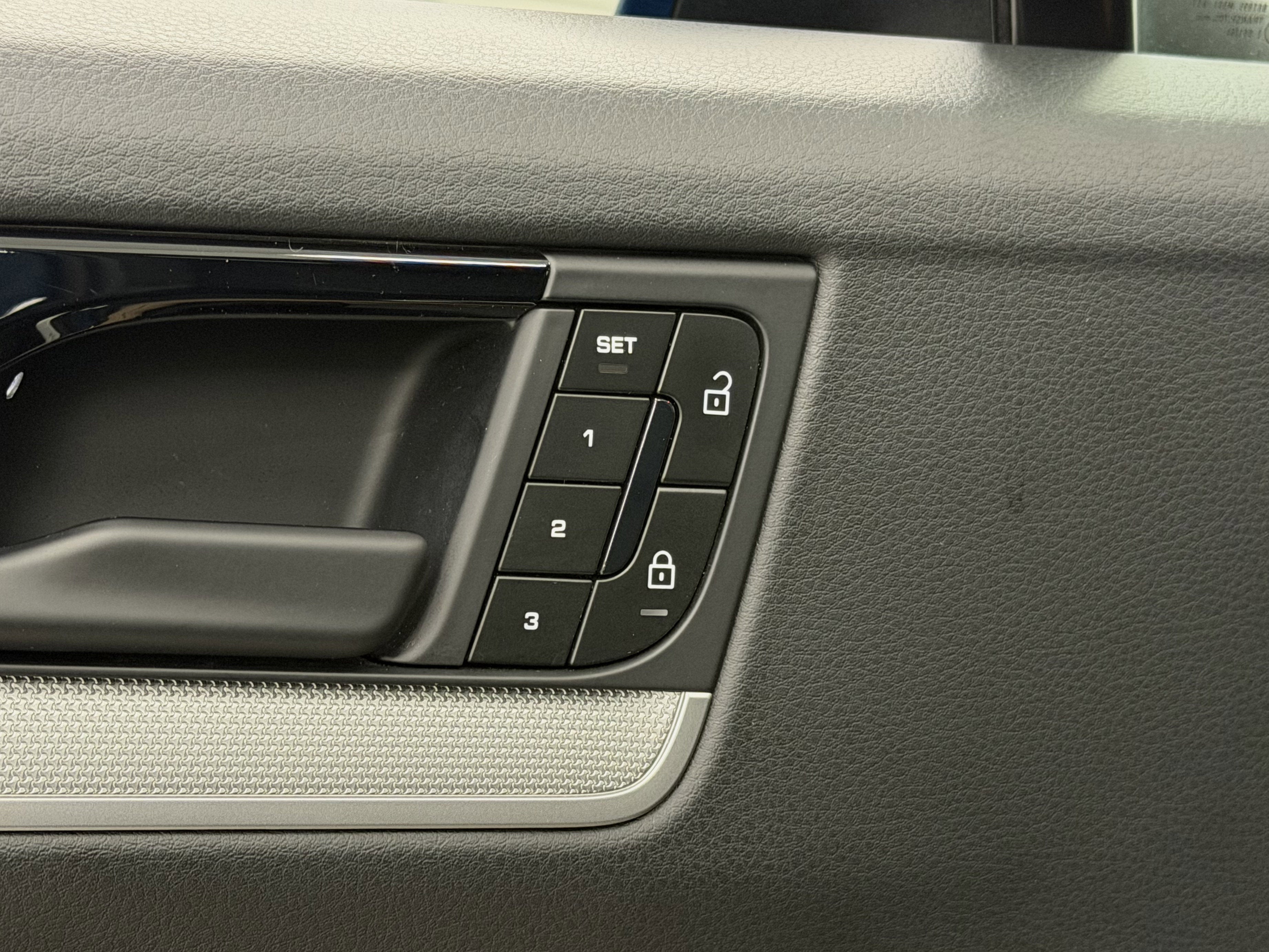 2024 Porsche Cayenne AWD