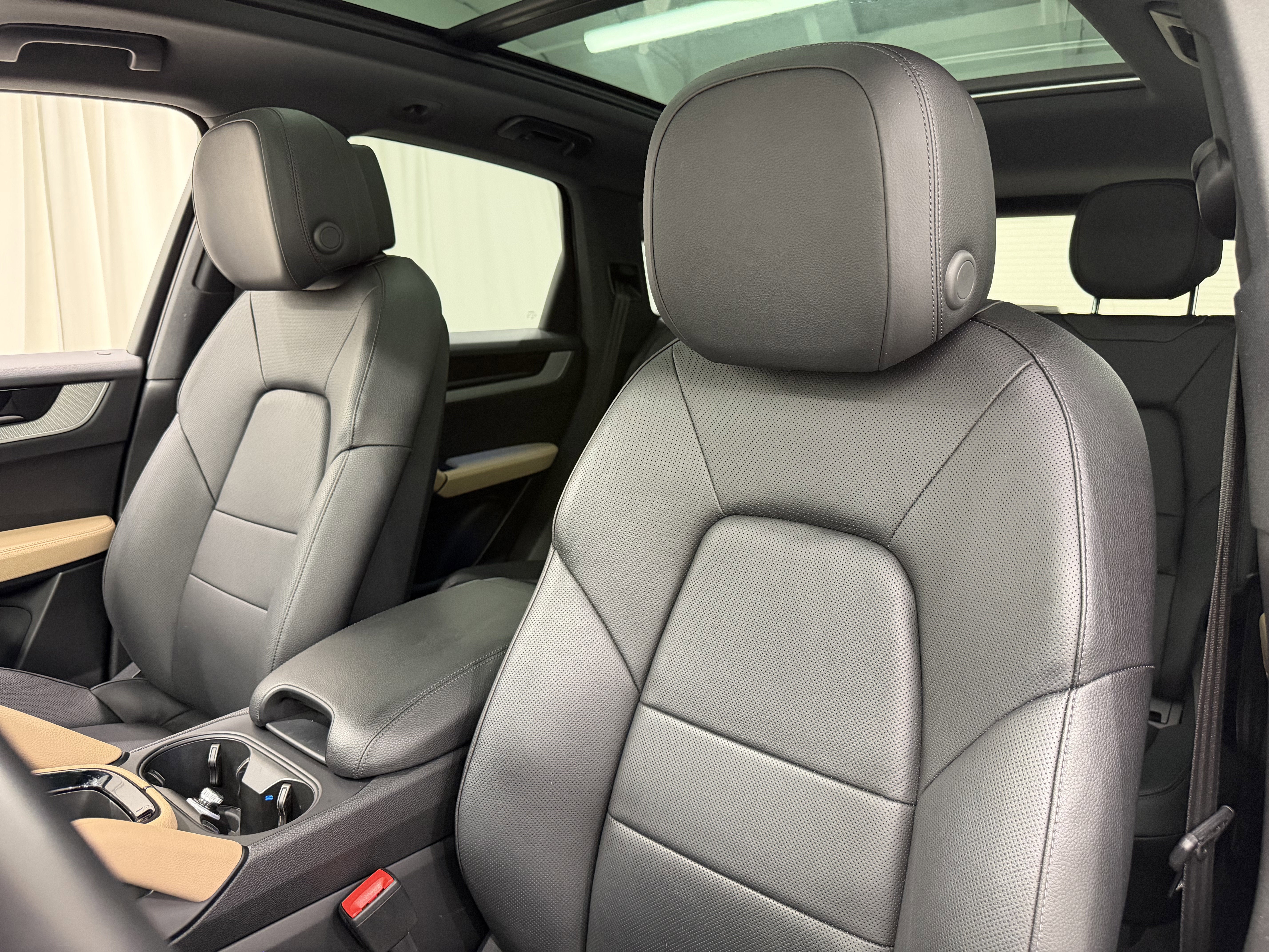 2024 Porsche Cayenne AWD