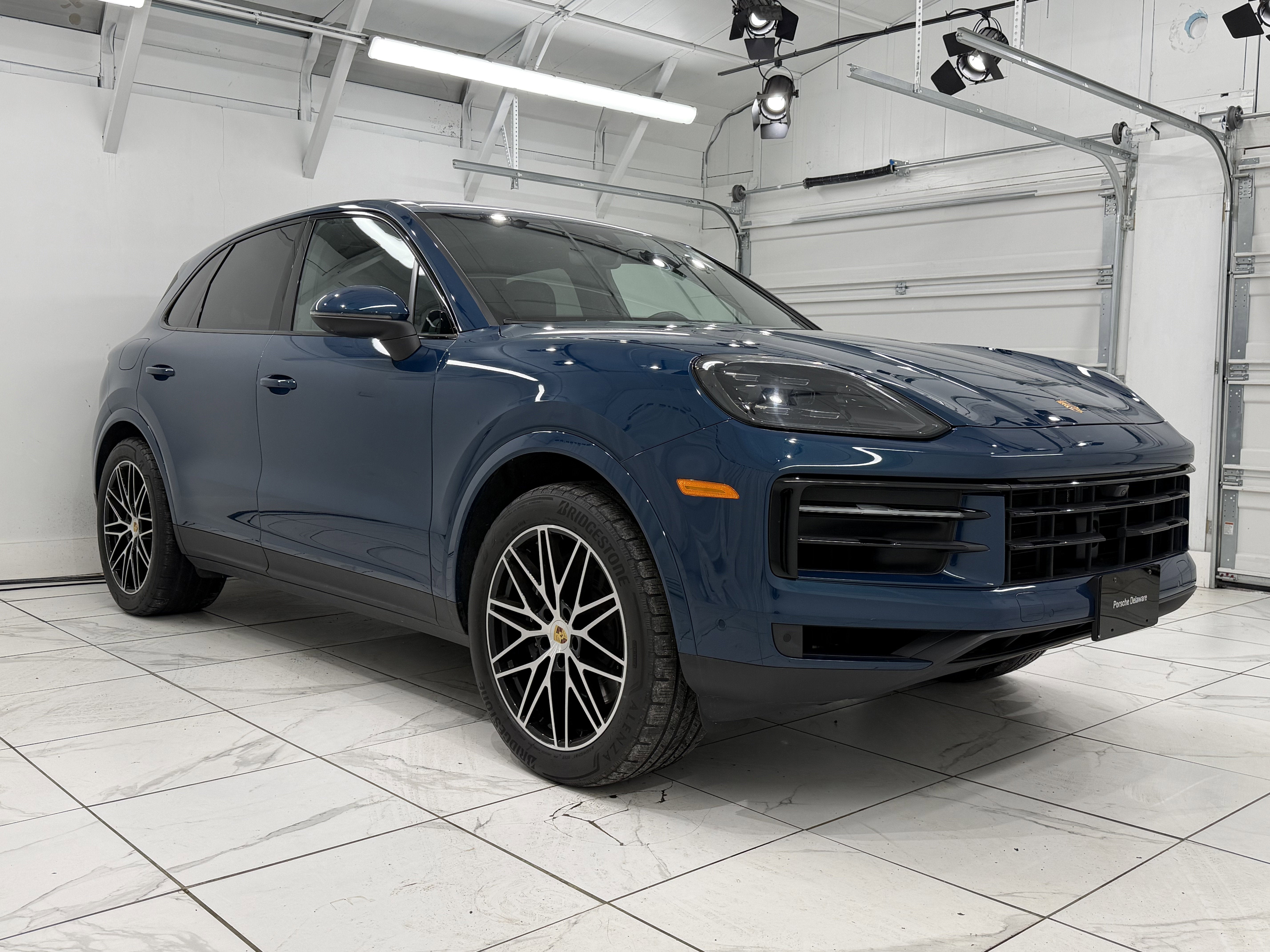 2024 Porsche Cayenne AWD