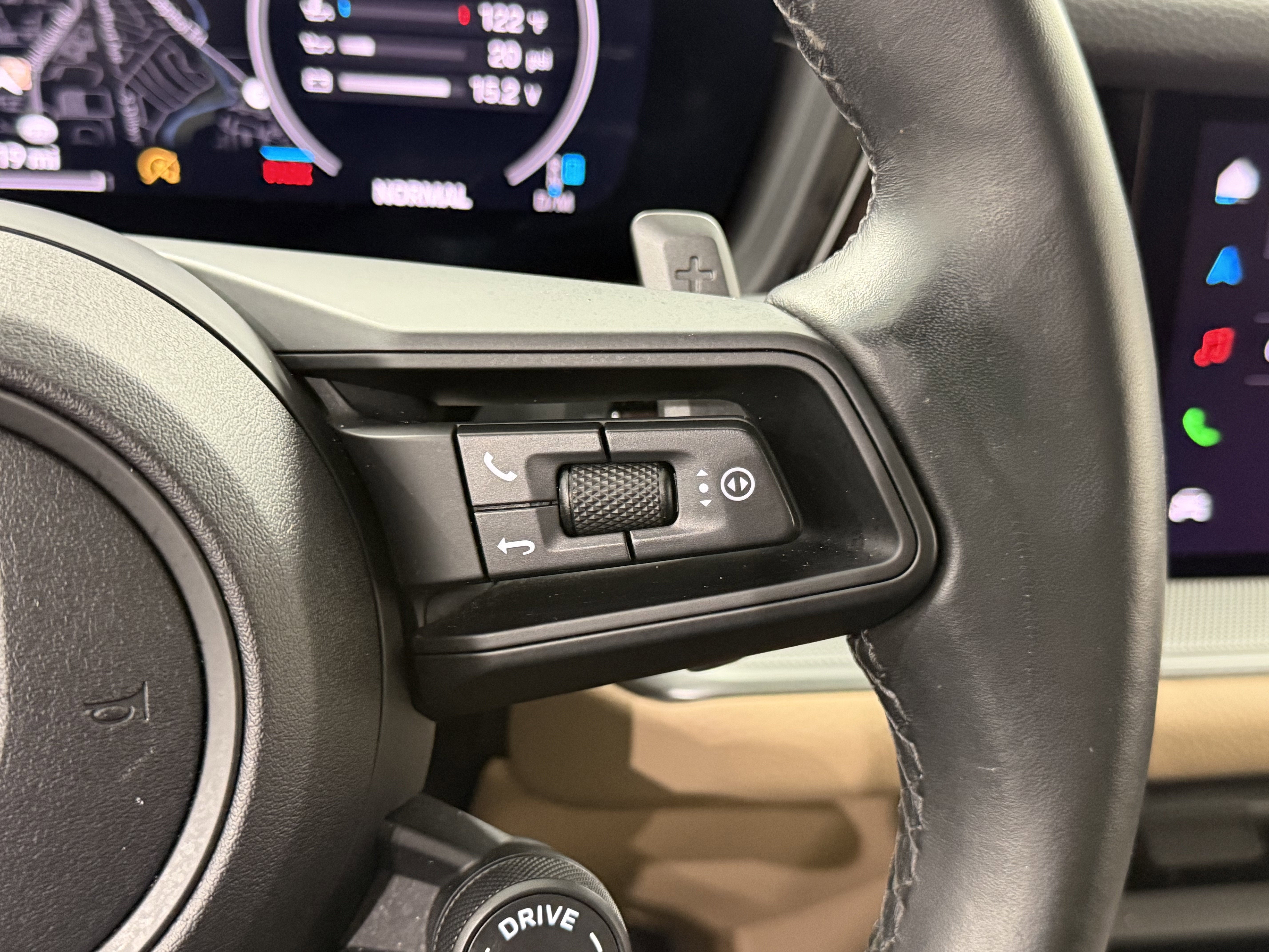 2024 Porsche Cayenne AWD