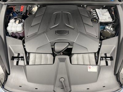 2024 Porsche Cayenne AWD