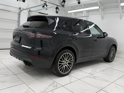 2022 Porsche Cayenne Platinum Edition