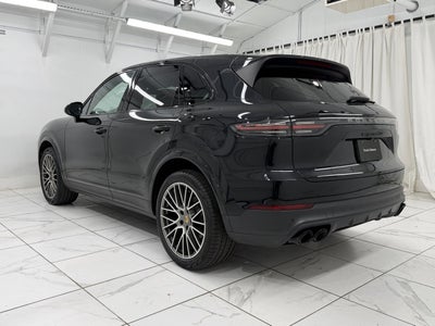 2022 Porsche Cayenne Platinum Edition