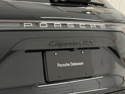 2022 Porsche Cayenne Platinum Edition