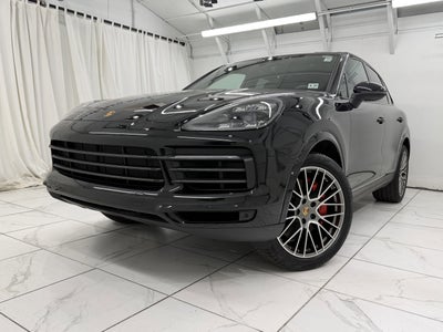 2022 Porsche Cayenne Platinum Edition