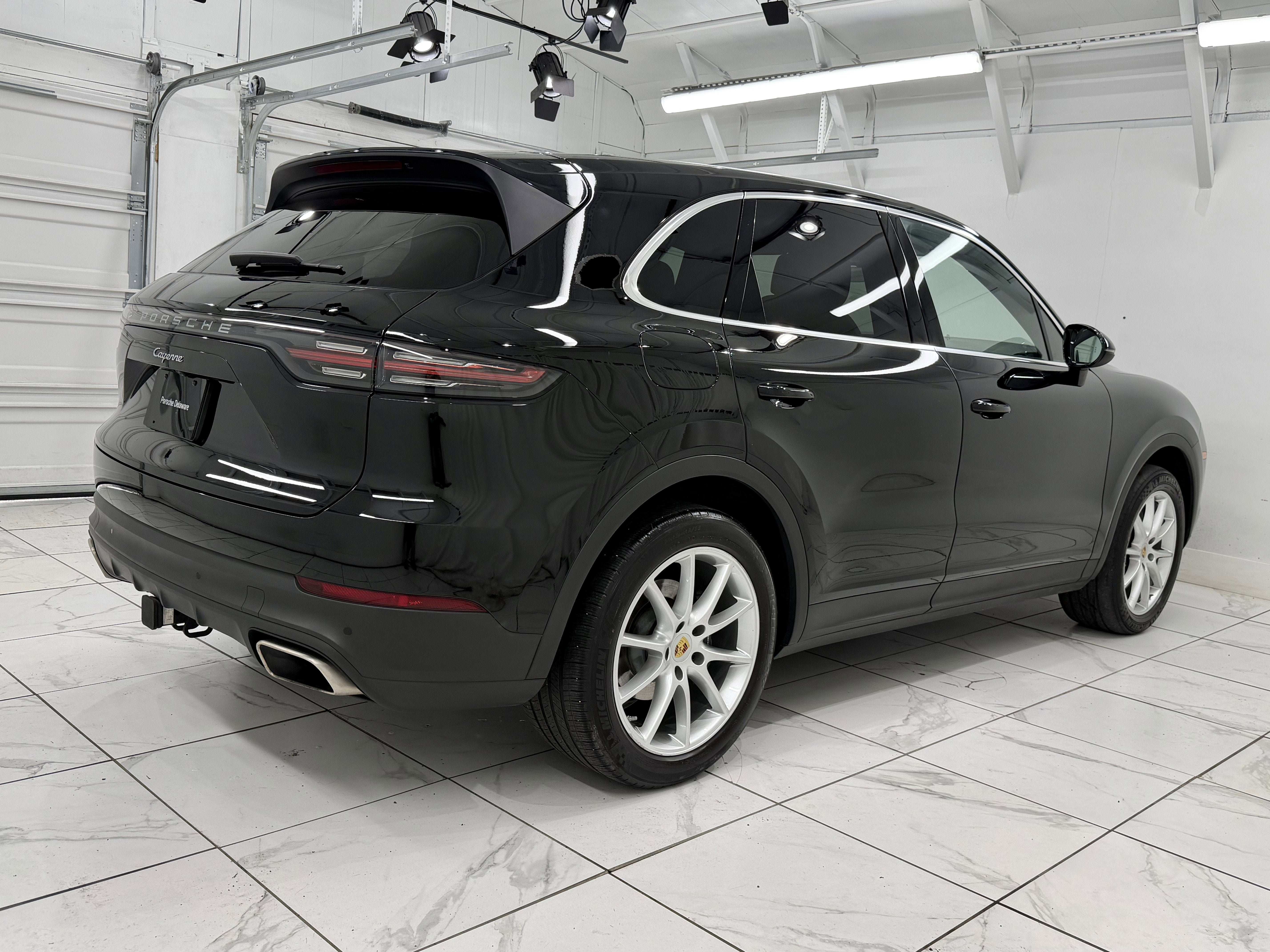 2023 Porsche Cayenne Base