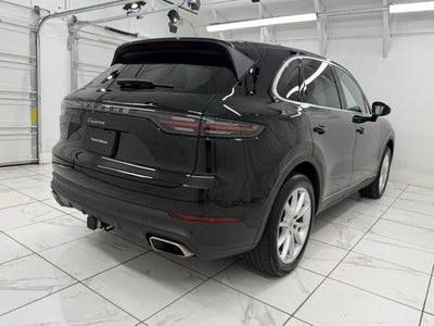 2023 Porsche Cayenne Base