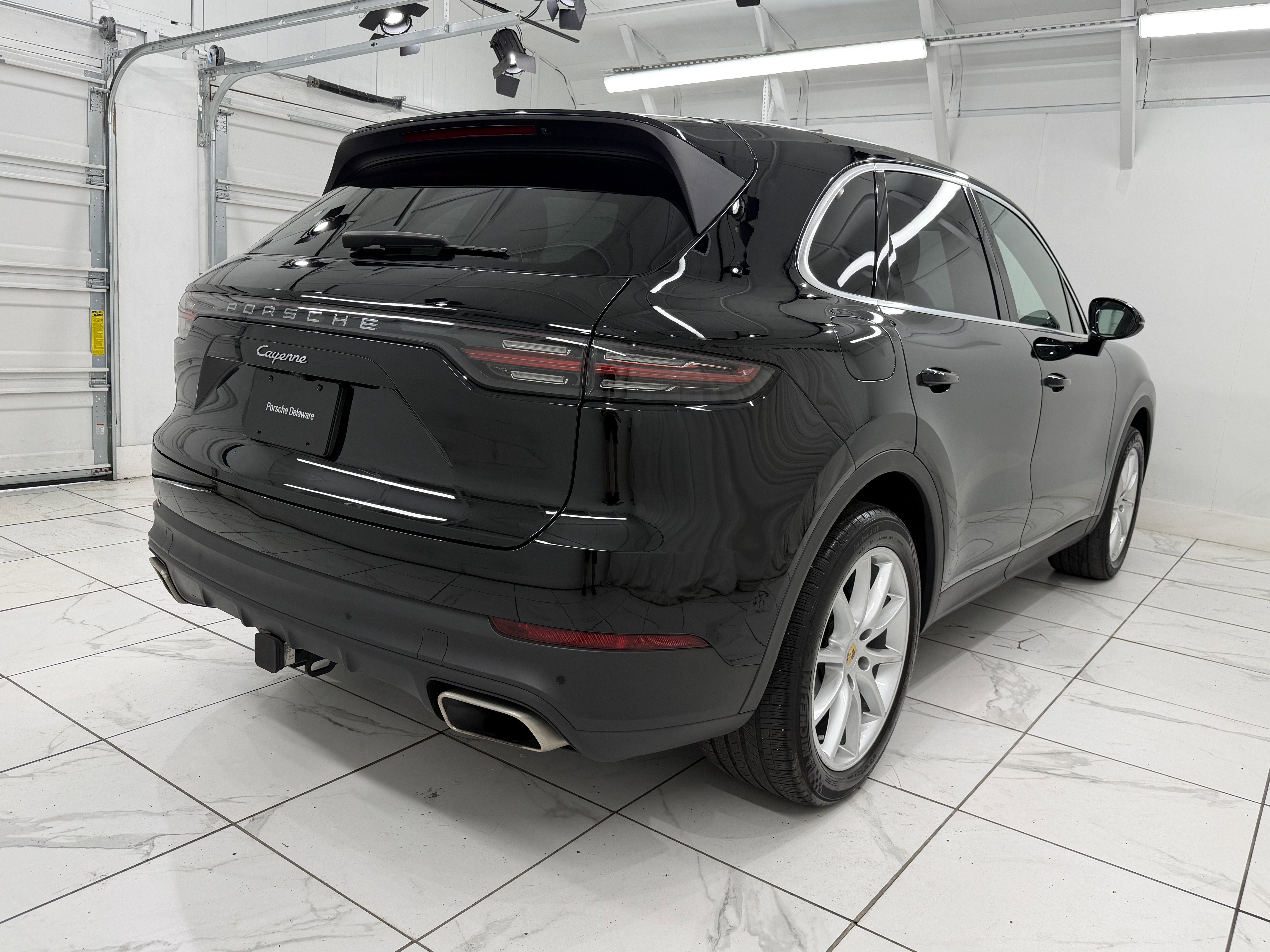 2023 Porsche Cayenne Base