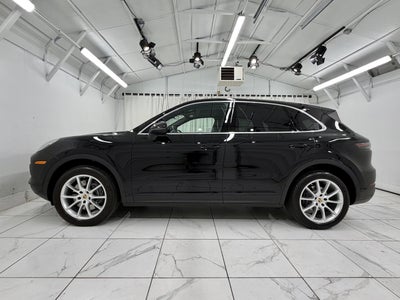 2023 Porsche Cayenne Base