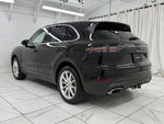 2023 Porsche Cayenne Base