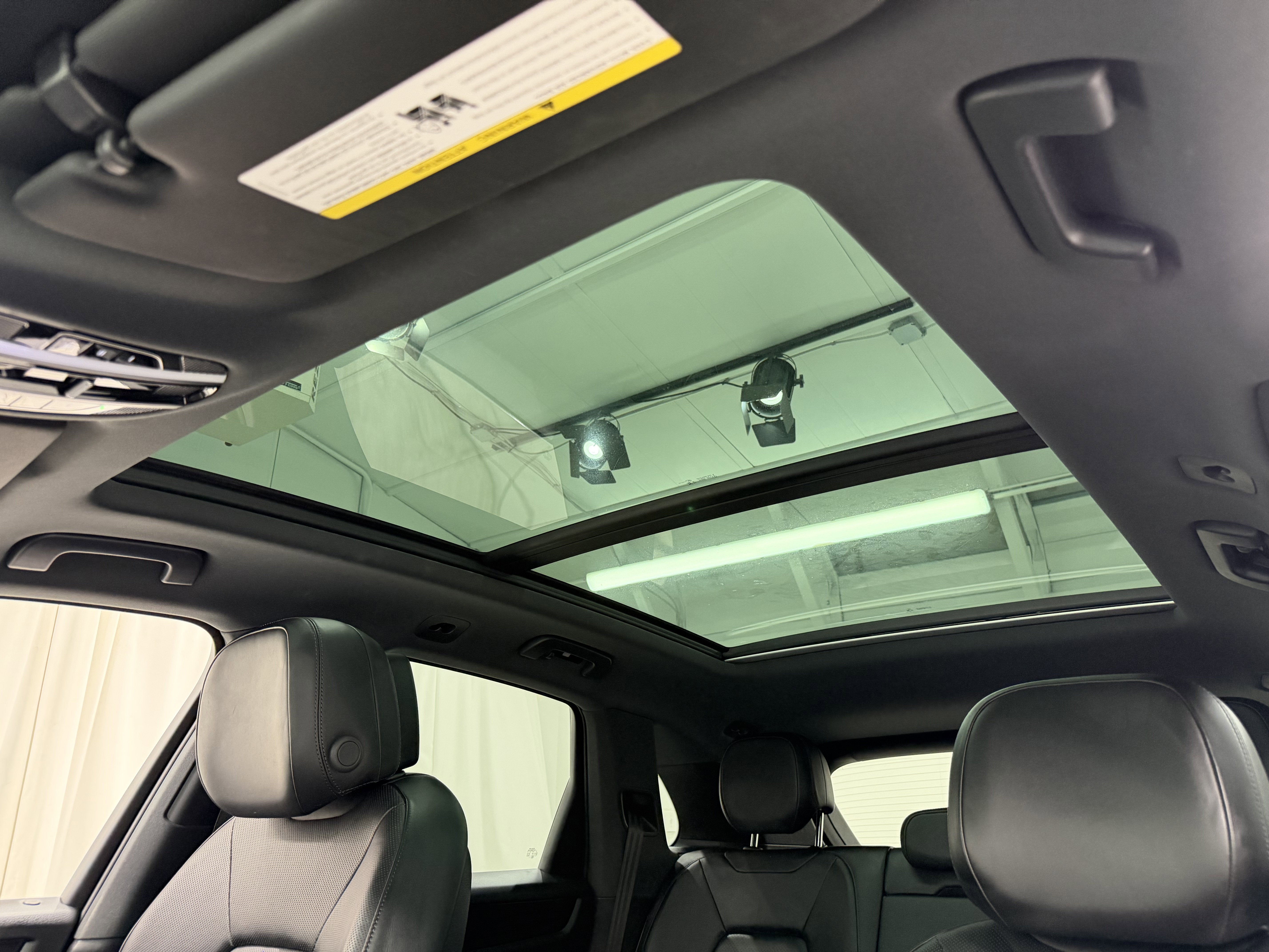 2023 Porsche Cayenne Base
