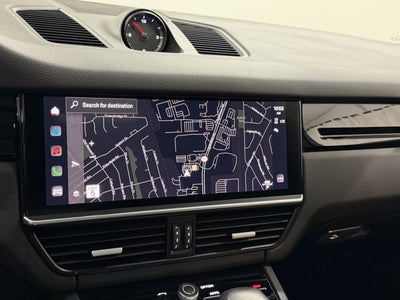 2023 Porsche Cayenne Base