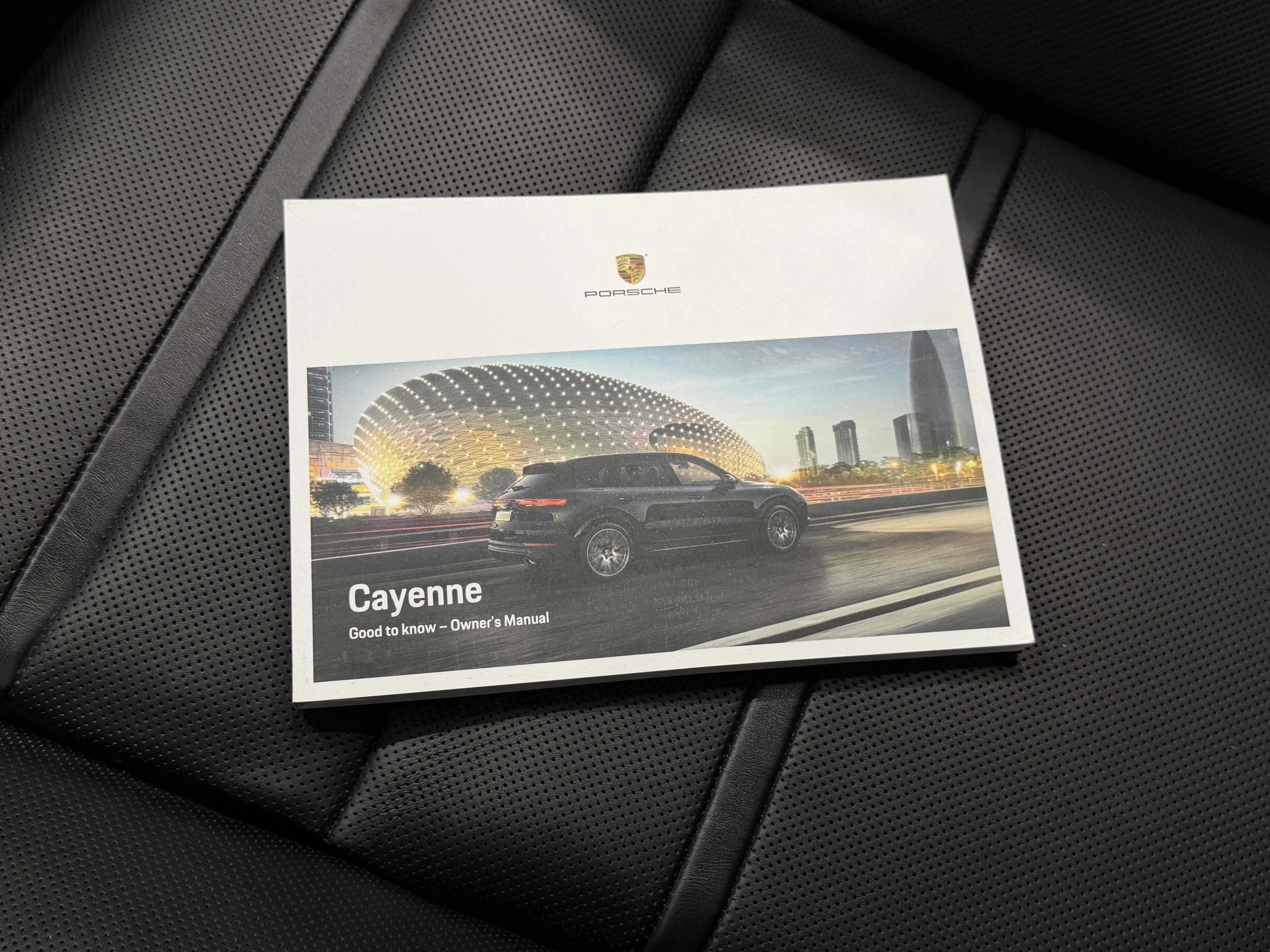 2023 Porsche Cayenne Base