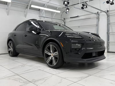 2025 Porsche Macan Electric 4
