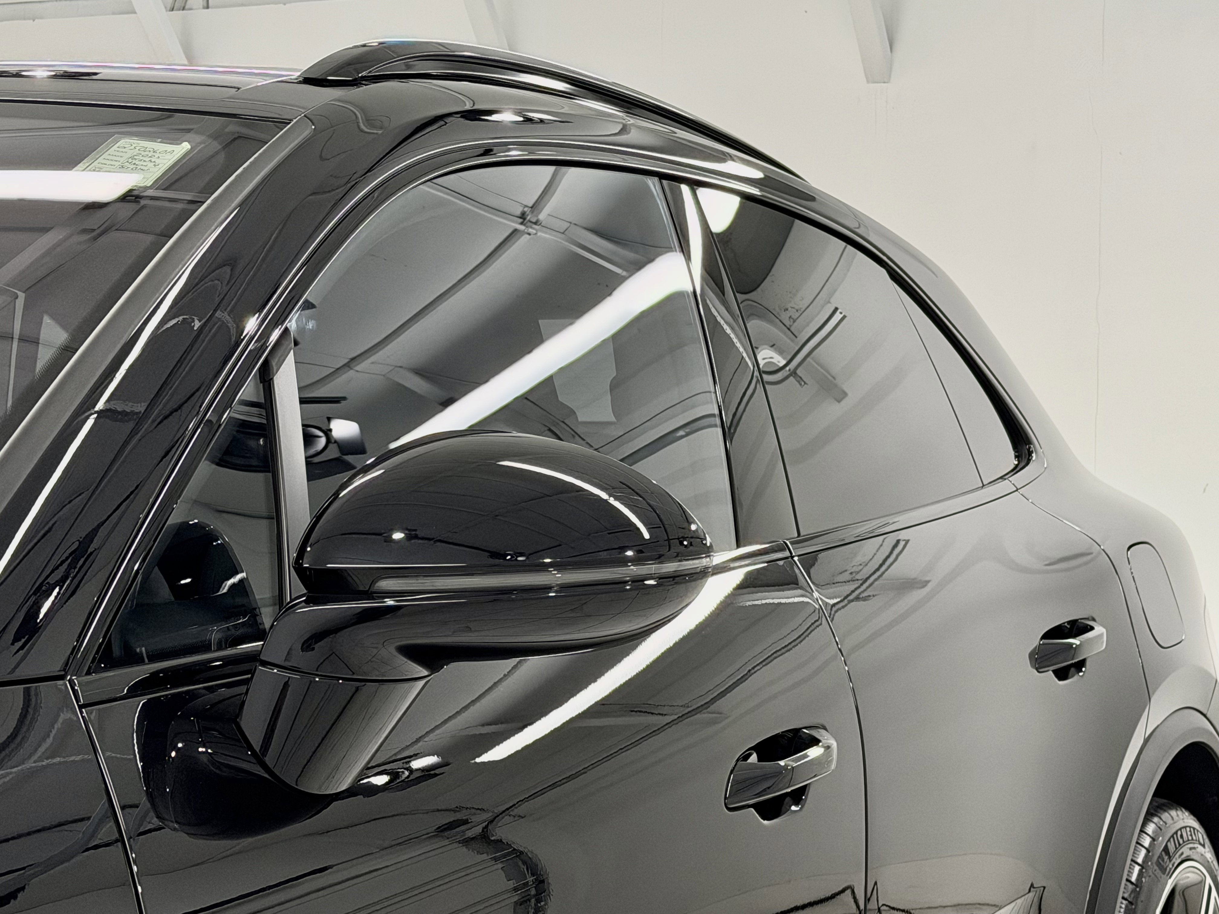 2025 Porsche Macan Electric 4