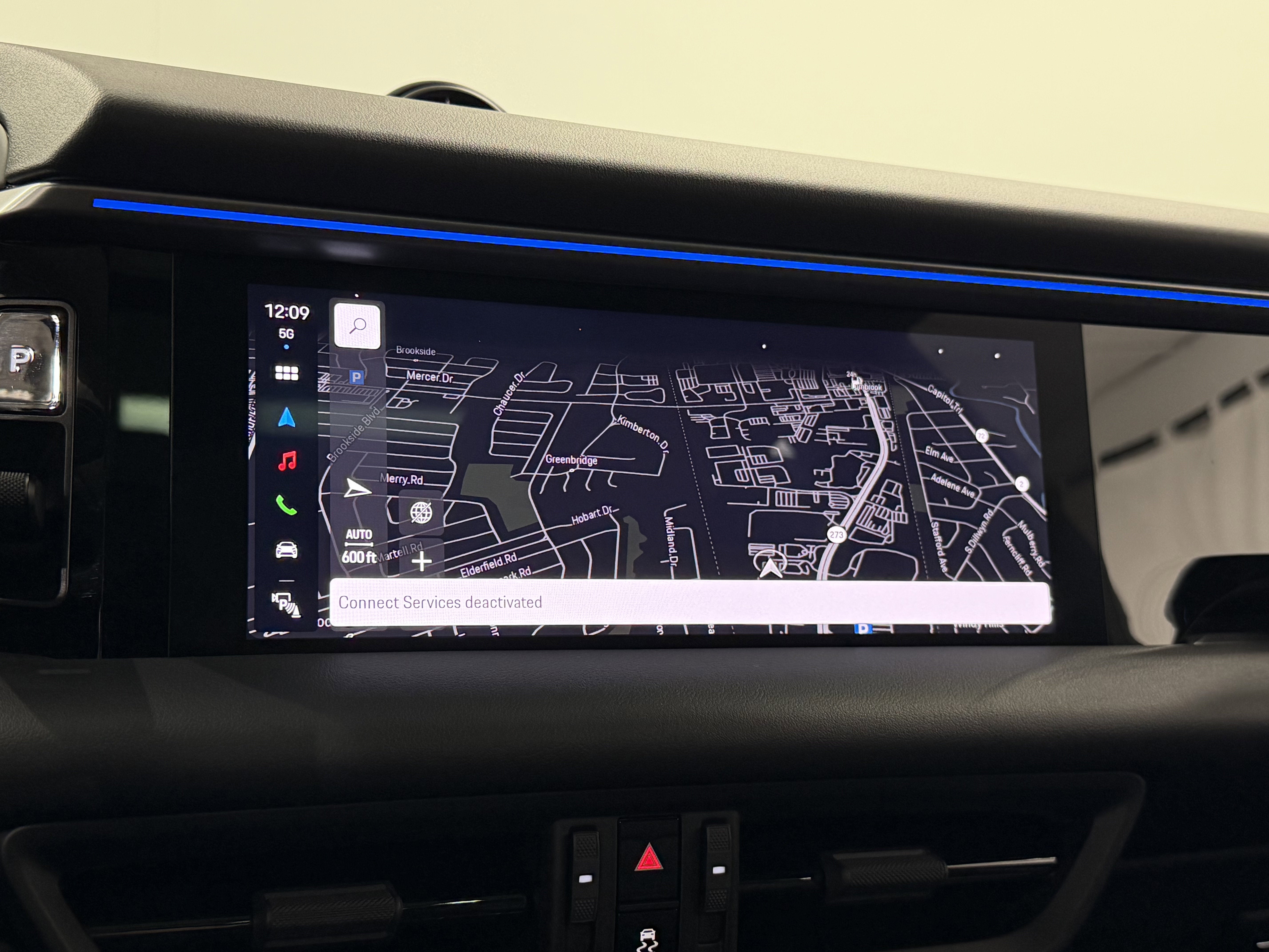 2025 Porsche Macan Electric 4