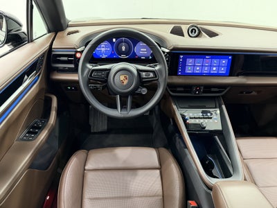 2025 Porsche Macan Electric 4