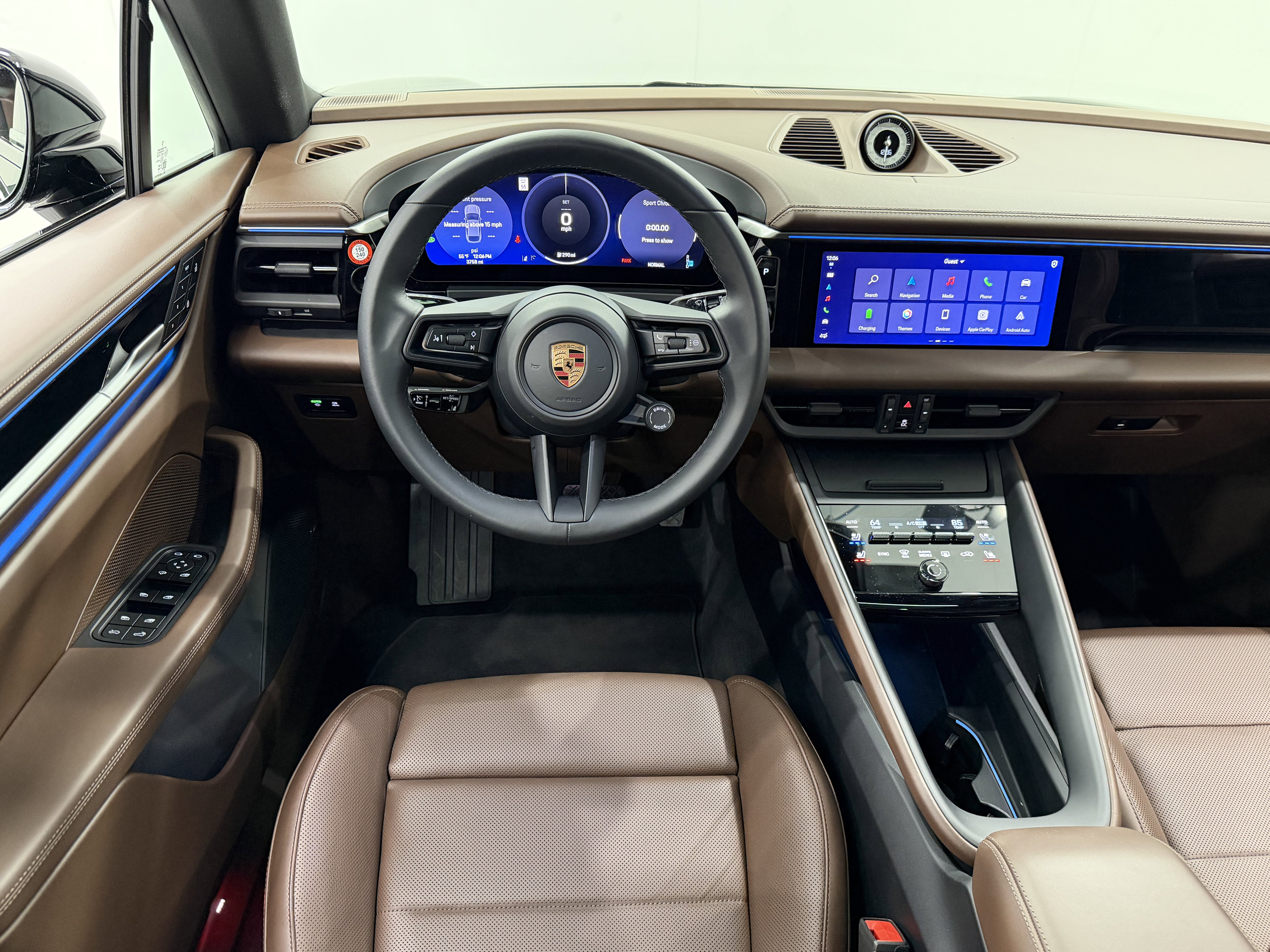 2025 Porsche Macan Electric 4