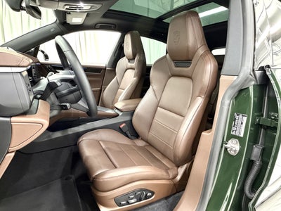 2025 Porsche Macan Electric 4