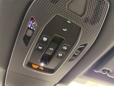 2025 Porsche Macan Electric 4