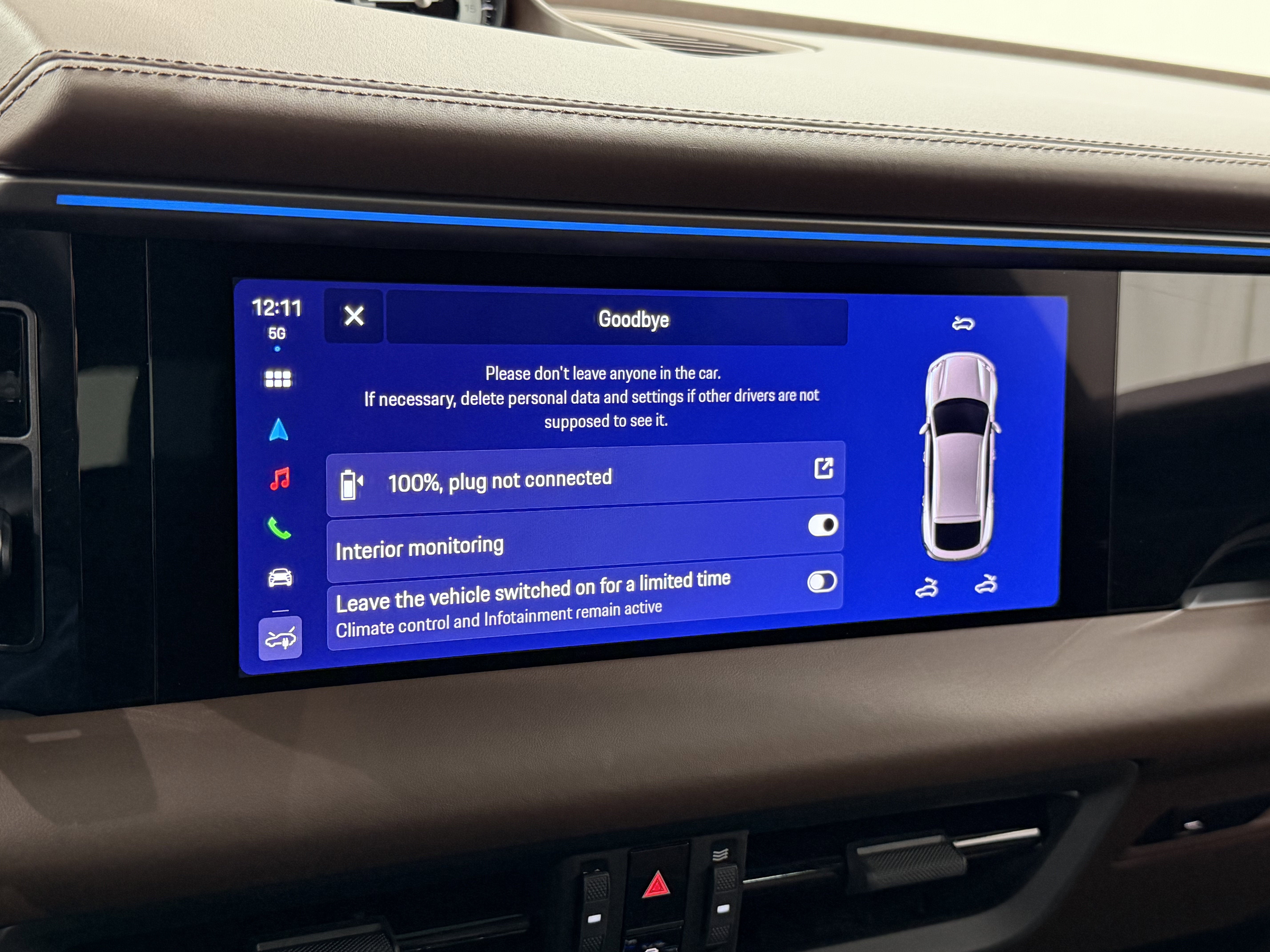 2025 Porsche Macan Electric 4