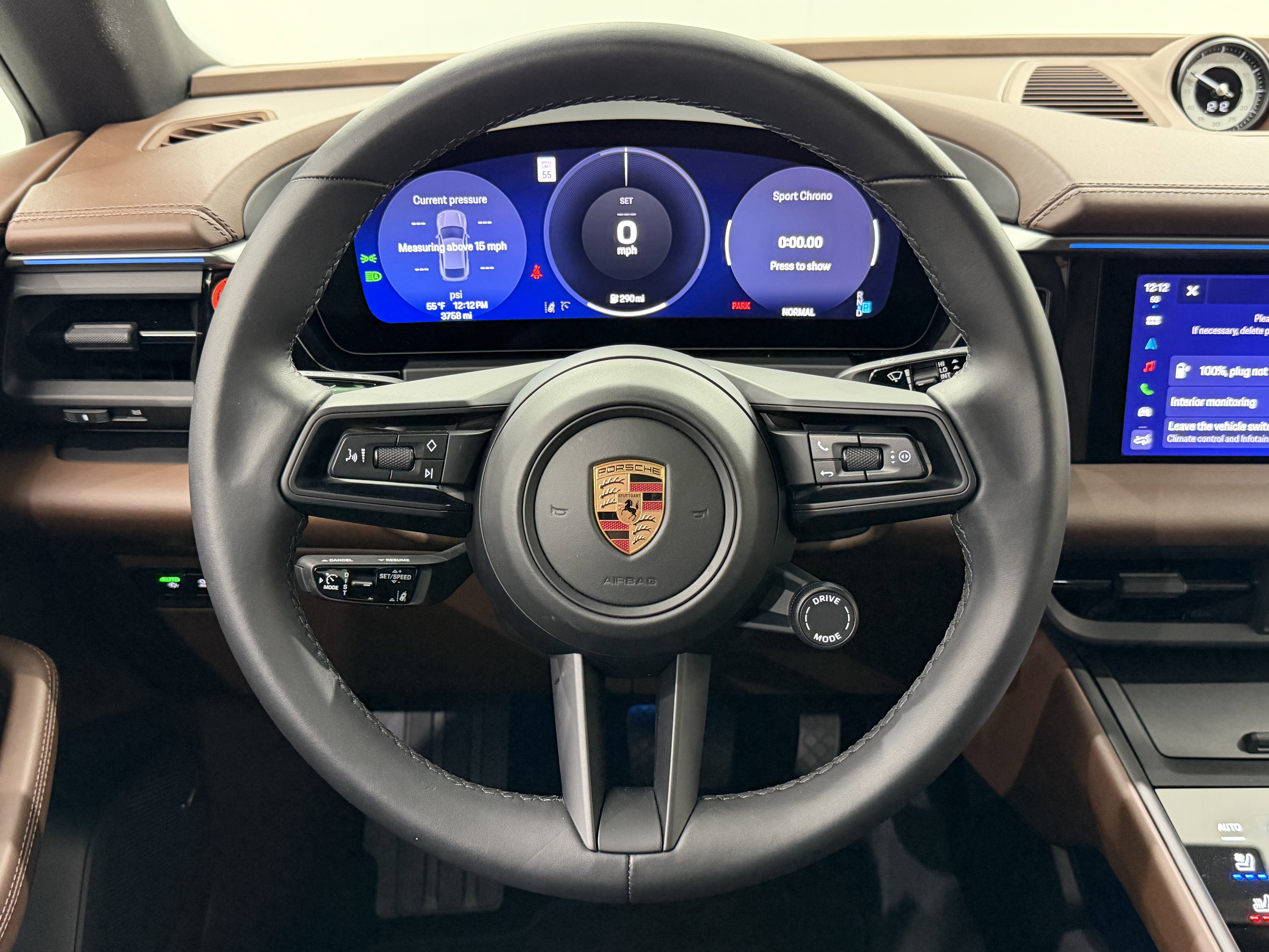 2025 Porsche Macan Electric 4