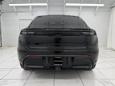 2025 Porsche Macan Electric 4S