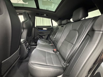 2025 Porsche Macan Electric 4S