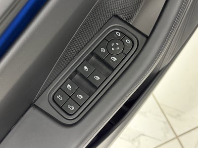 2025 Porsche Macan Electric 4S