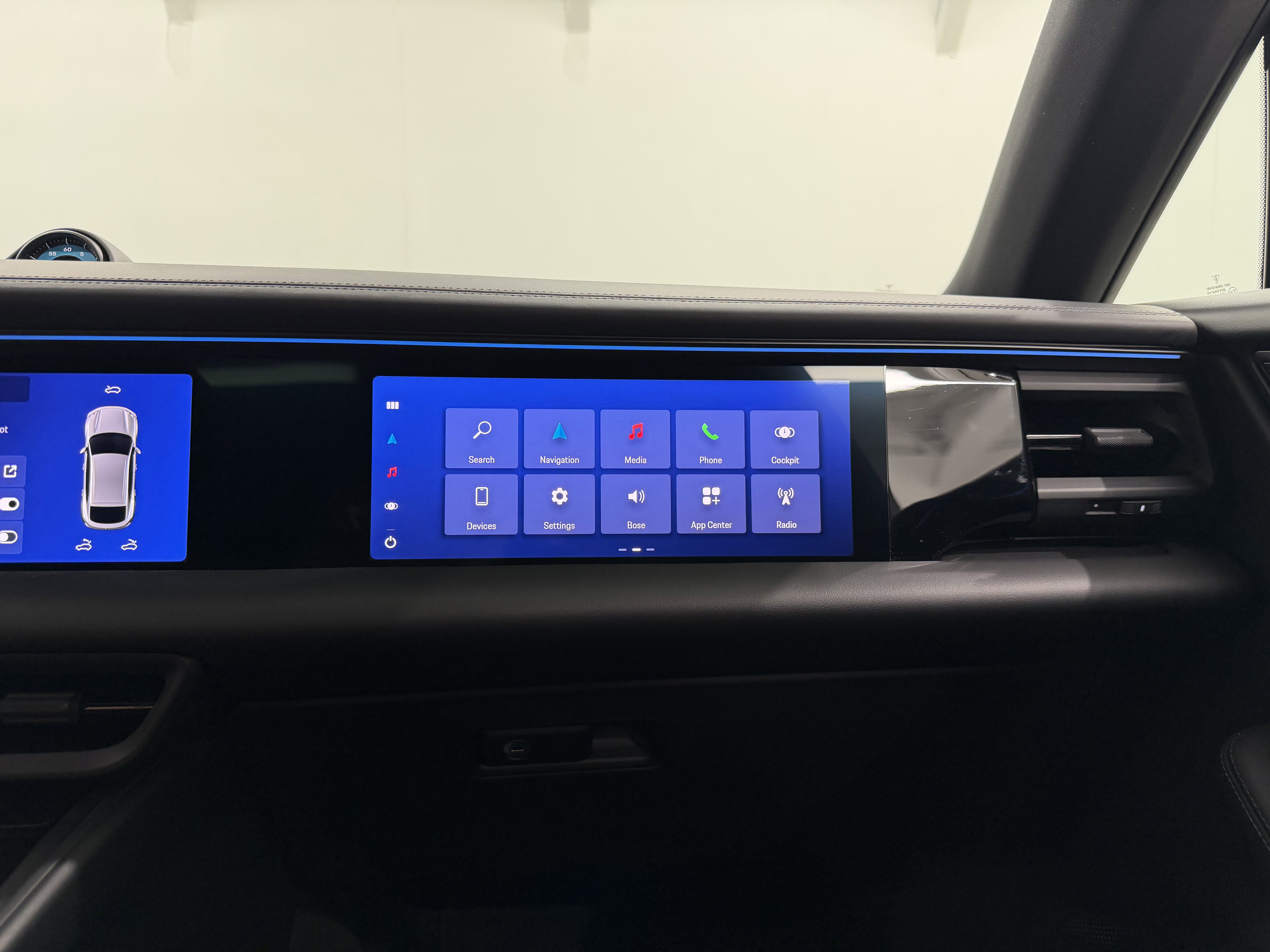 2025 Porsche Macan Electric 4S