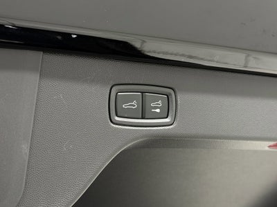 2025 Porsche Macan Electric 4S
