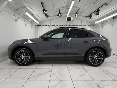 2025 Porsche Macan Electric 4S