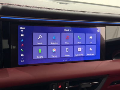 2025 Porsche Macan Electric 4S
