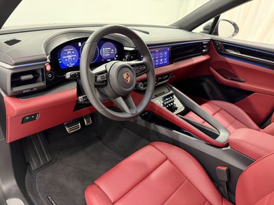 2025 Porsche Macan Electric 4S