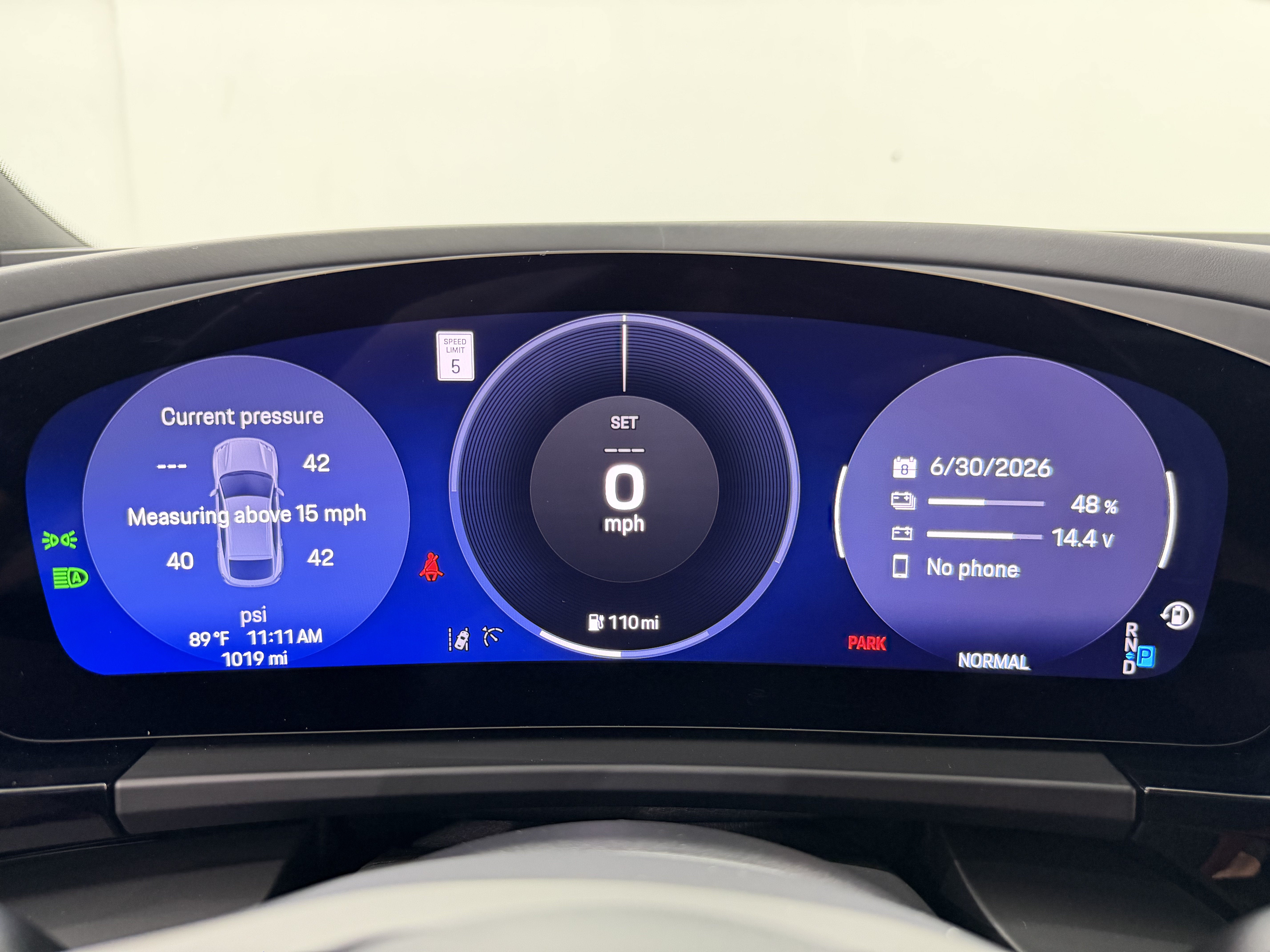 2025 Porsche Macan Electric 4S
