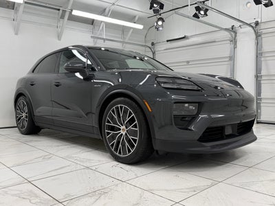 2025 Porsche Macan Electric 4S