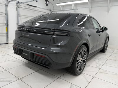 2025 Porsche Macan Electric 4S