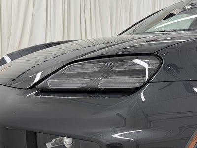 2025 Porsche Macan Electric 4S