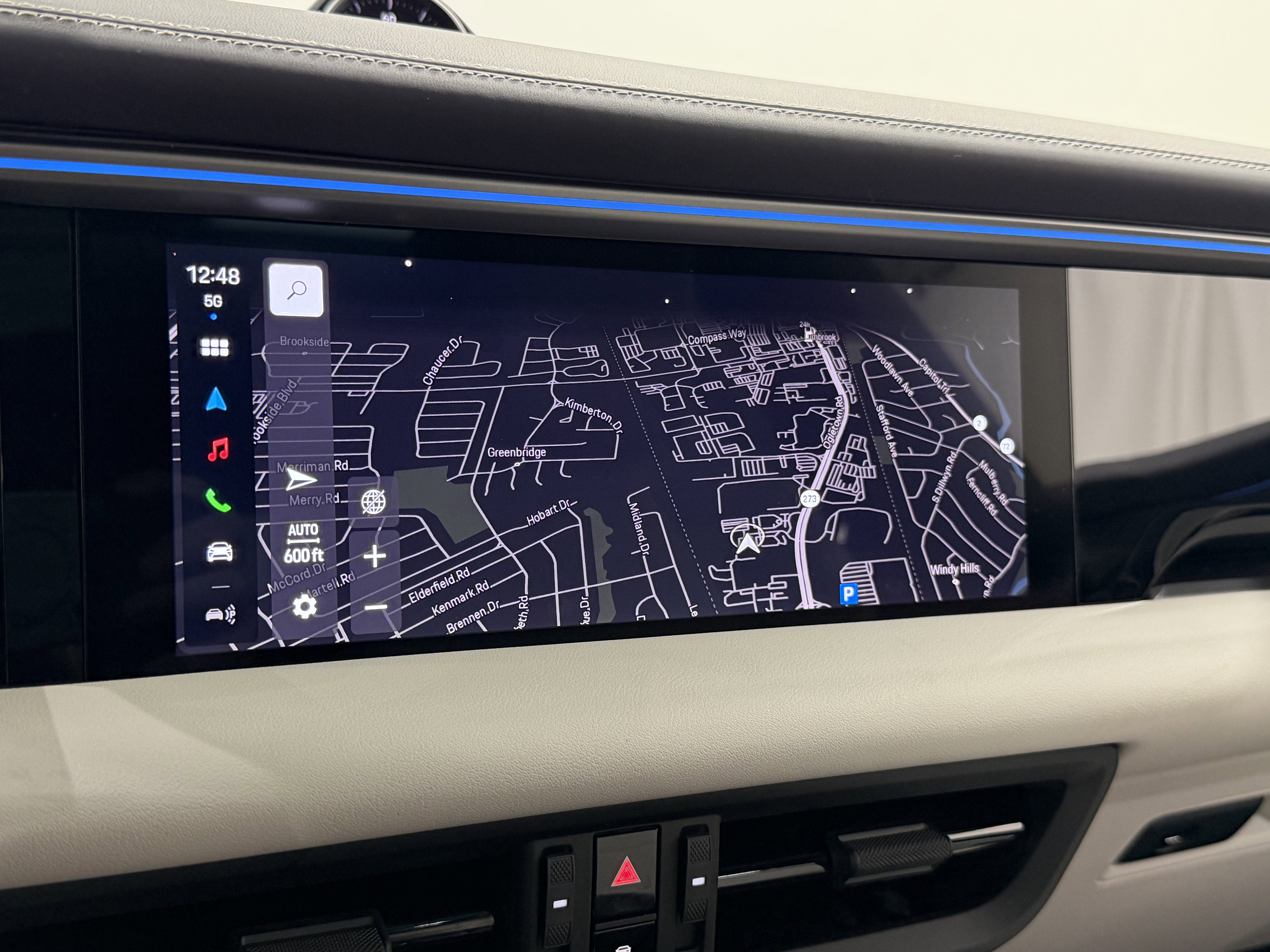 2025 Porsche Macan Electric 4S