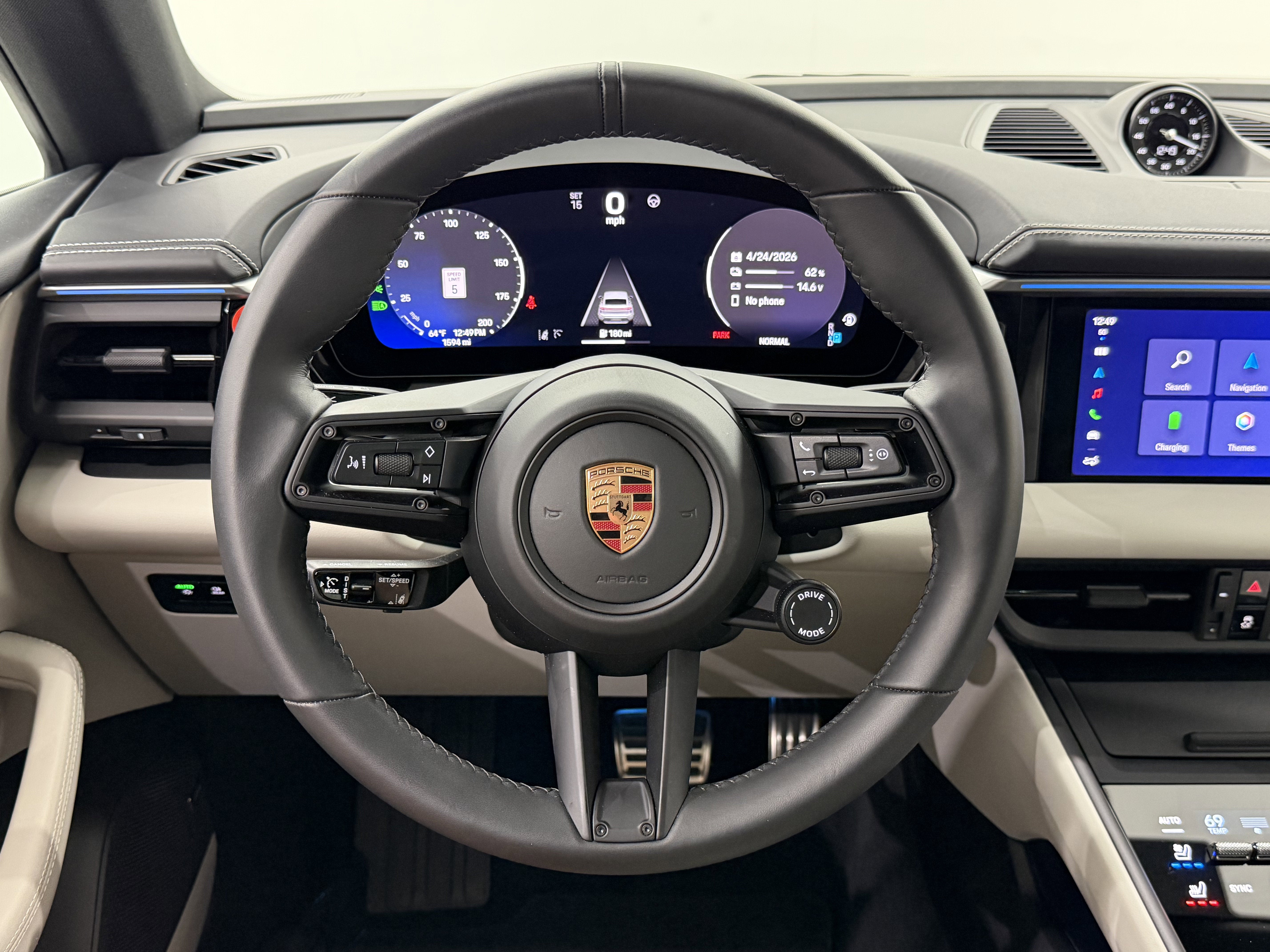 2025 Porsche Macan Electric 4S