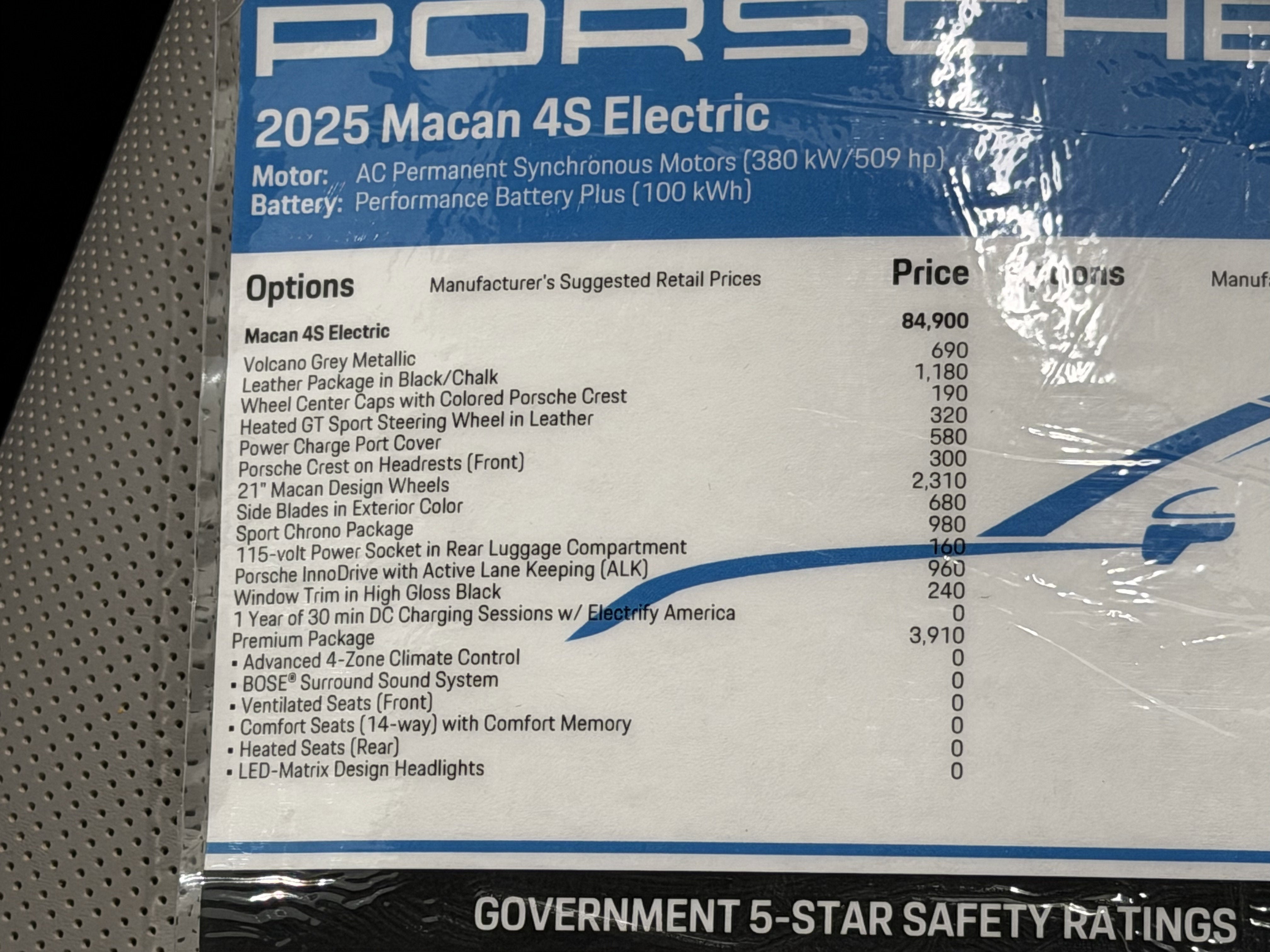 2025 Porsche Macan Electric 4S