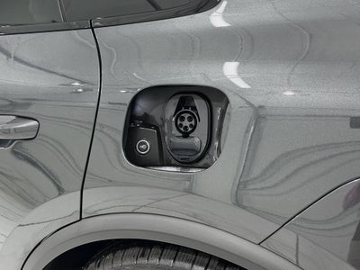 2025 Porsche Macan Electric 4S
