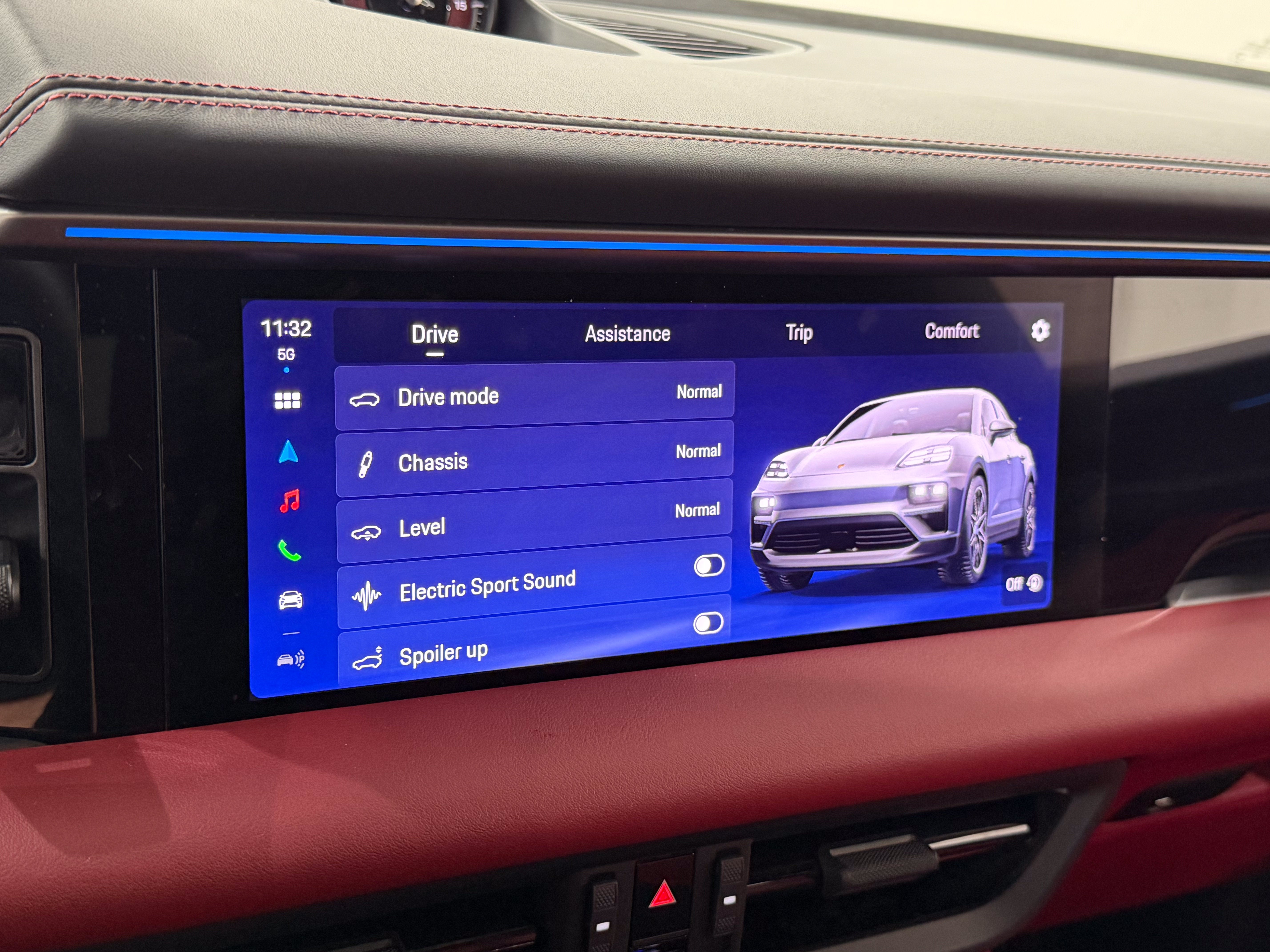 2025 Porsche Macan Electric 4S