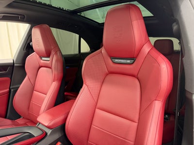 2025 Porsche Macan Electric 4S