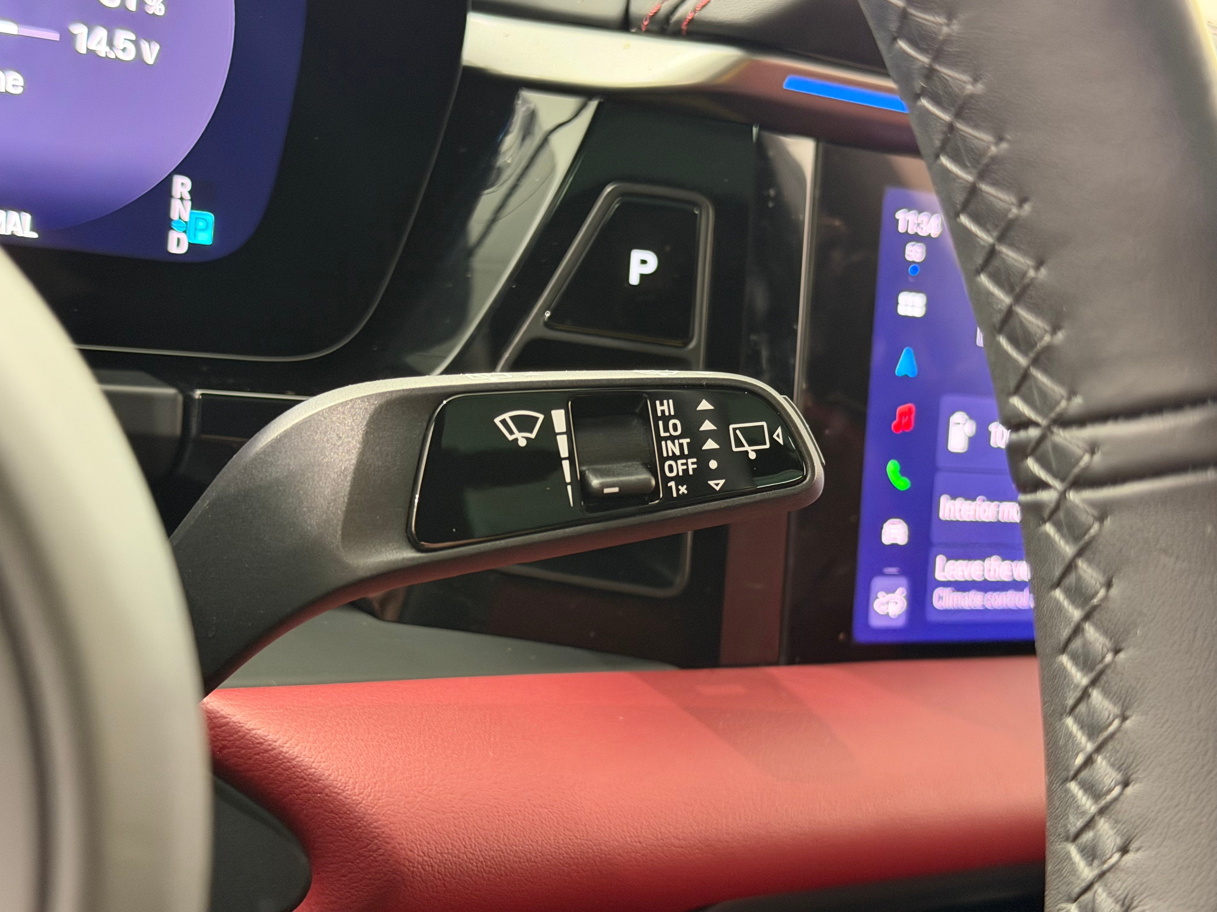 2025 Porsche Macan Electric 4S