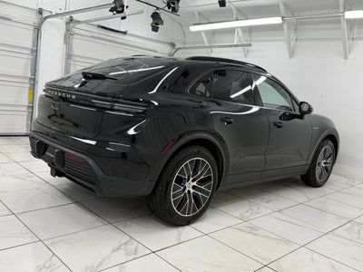 2025 Porsche Macan Electric