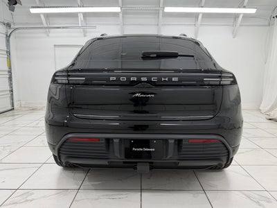 2025 Porsche Macan Electric