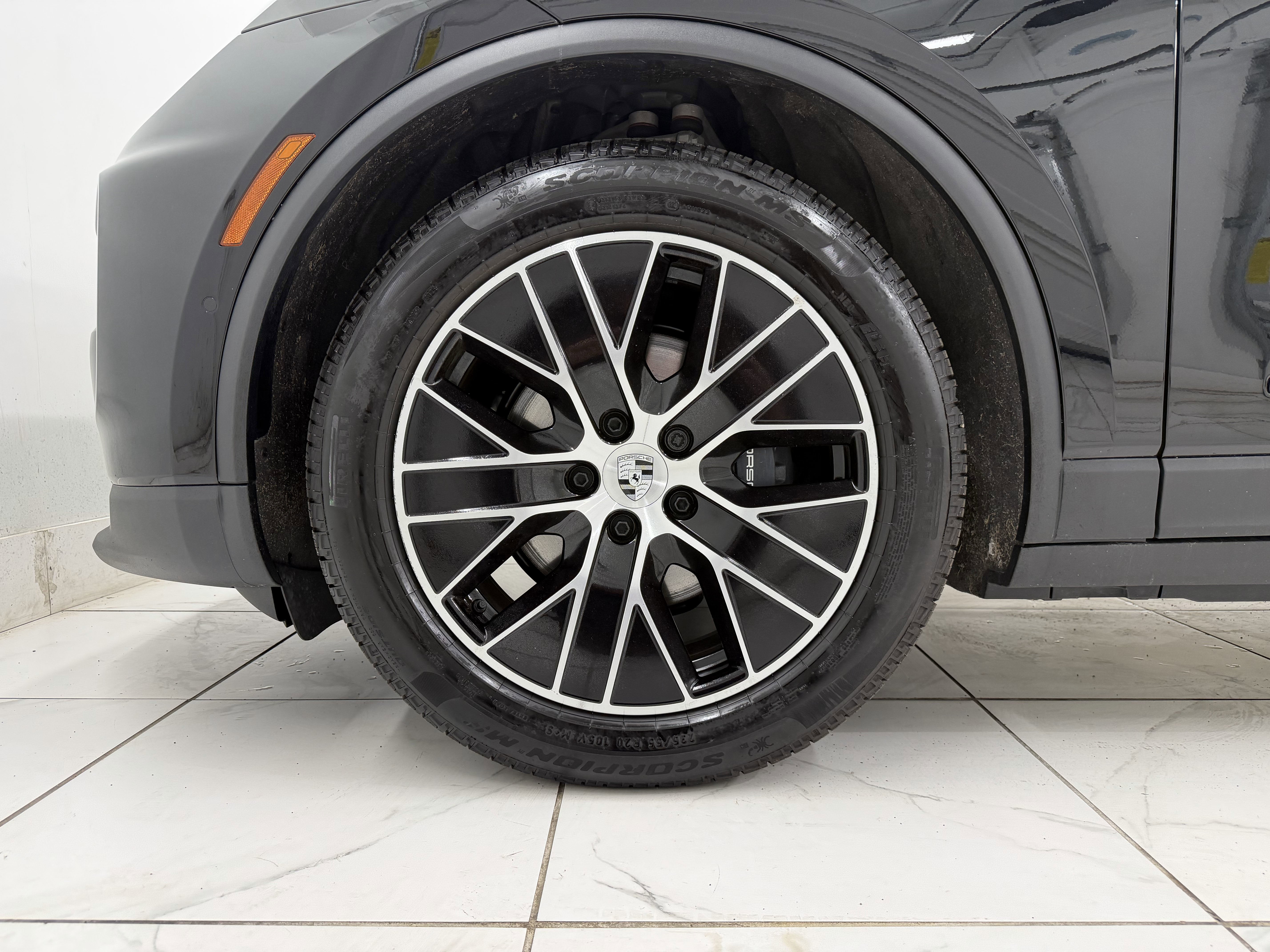 2025 Porsche Macan Electric